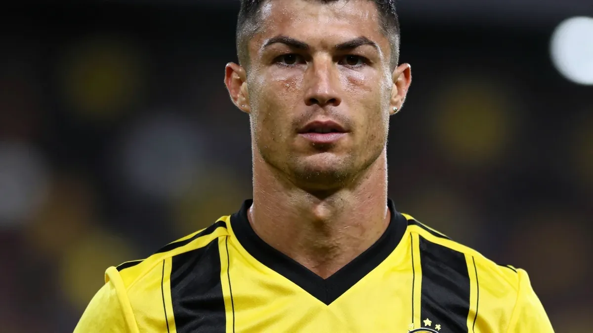 Wolverhampton Wanderers Transfer News: Amario Cozier-Duberry