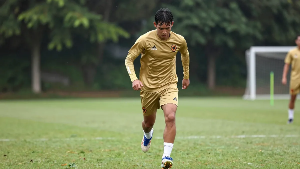 Wolverhampton Wanderers have teamed up with Japanese club Shonan Bellmare for a three-day youth football development camp...